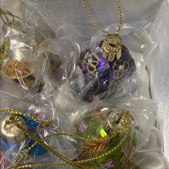 Joan Rivers Set/12 Mini Russian Inspired Egg Ornaments - Picture 6 of 13